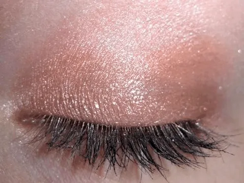 Rose Gold Eyeshadow