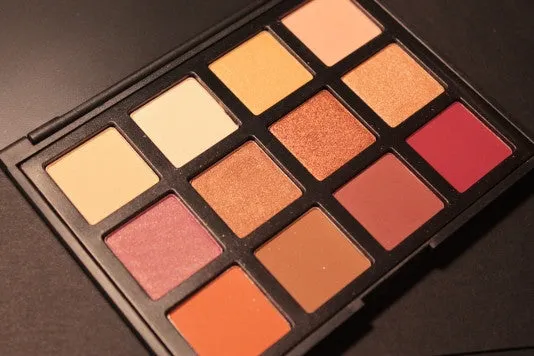 Warm Earth 12 Color Eyeshadow Palette